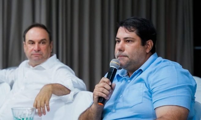 Prefeito Davi Barros preside o Consórcio do Saneamento do Agreste - Foto: Pablício Vieira / cortesia